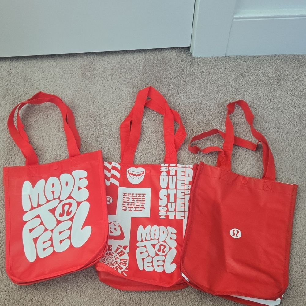 Bundle Of Lululemon Reusable Tote Bags